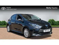 Black Used 2022 Toyota Yaris Hybrid Hatchback | £14,990 (Super price)