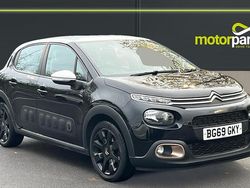Perla nera black / white roof Used 2019 Citroën C3 Origins Hatchback | £8,500 (Fair price)