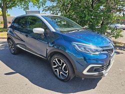 Blue and silver Used 2018 Renault Captur Dynamique SUV | £5,750 (Super price)