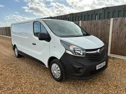White Used 2018 Vauxhall Vivaro Van | £6,995 (Fair price)