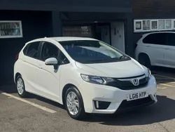 White Used 2016 Honda Jazz SE Hatchback | £9,995 (Fair price)