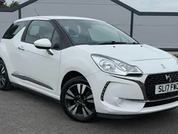 White Used 2017 DS Automobiles DS3 Chic Hatchback | £5,199 (Fair price)