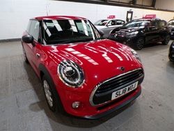 Red Used 2018 Mini ONE Hatch Hatchback | £8,485 (Good price)