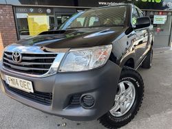 Black Used 2014 Toyota HiLux Pickup | £13,199 (A bit pricey)