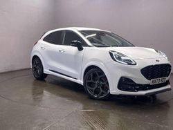 White Used 2023 Ford Puma ST SUV | £21,499 (Good price)