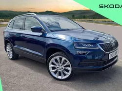 Petrol blue metallic Used 2021 Skoda Karoq SUV | £16,500 (Fair price)