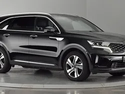 Black Used 2021 Kia Sorento 4 SUV | £31,450 (Fair price)