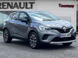 Black Used 2024 Renault Captur Evolution SUV | £15,895 (Fair price)