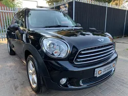 Black Used 2014 Mini One Countryman SUV | £9,995 (A bit pricey)