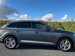 Used 2018 Audi Q7 S-Line SUV | £33,995 (Expensive)