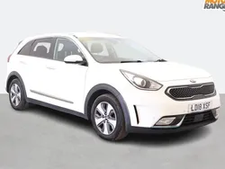 White Used 2018 Kia Niro 3 SUV | £11,495 (Good price)
