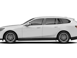 New 2025 BMW i5 Sedan | £96,181 (Expensive)