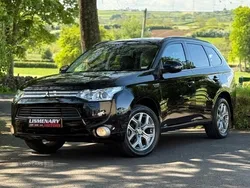 Black Used 2014 Mitsubishi Outlander P-HEV Estate | £8,250 (Fair price)