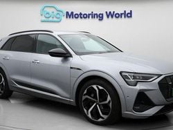 Used 2022 Audi e-tron Black Edition SUV | £28,000 (Fair price)