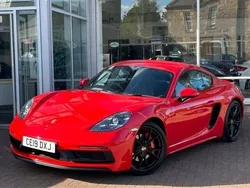 Red Used 2019 Porsche 718 Coupe | £44,500 (Fair price)