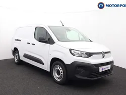 White New 2025 Citroën Berlingo MPV | £17,549 (Fair price)