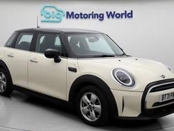 Used 2022 Mini Cooper Classic Hatchback | £16,300 (Good price)