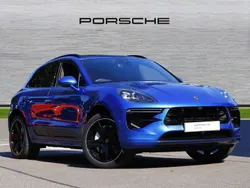 Sapphire blue metallic Used 2019 Porsche Macan Turbo SUV | £53,850