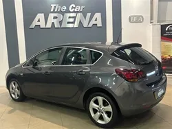 Grey Used 2011 Vauxhall Astra SRi Hatchback | £1,500 (Super price)