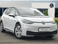 White Used 2023 VW ID.3 Pro Performance Hatchback | £18,999 (Fair price)