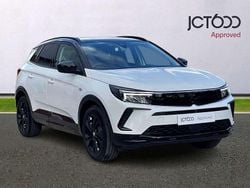 White Used 2024 Vauxhall Grandland X SUV | £21,747 (Fair price)