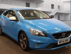 Blue Used 2014 Volvo V40 R-Design Estate | £6,988 (Good price)