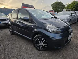 Green Used 2011 Toyota Aygo Hatchback | £1,500 (Fair price)