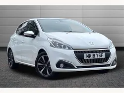 Bianca white Used 2018 Peugeot 208 Allure Premium Hatchback | £7,250 (Fair price)