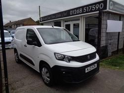 White Used 2021 Peugeot Partner Van | £6,995 (Fair price)