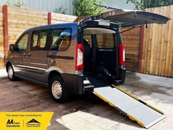 Grey Used 2016 Peugeot Expert Comfort Van | £9,902 (Good price)