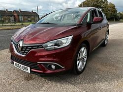 Red Used 2019 Renault Grand Scénic IV Play MPV | £12,695 (Fair price)