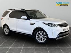 White Used 2018 Land Rover Discovery 5 SE SUV | £17,295 (Super price)