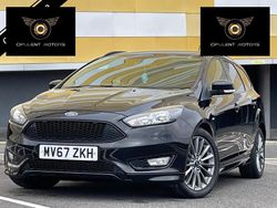 Black Used 2017 Ford Focus ST-Line Estate | £7,150 (Fair price)