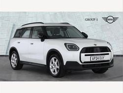 White Used 2024 Mini Countryman Classic SUV | £28,595 (Fair price)