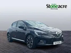 Black Used 2022 Renault Clio V Version S Hatchback | £14,660 (Good price)