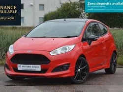 Red Used 2016 Ford Fiesta Zetec Hatchback | £4,999 (Fair price)