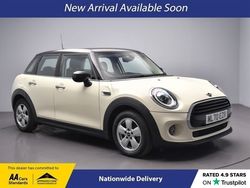 White Used 2020 Mini Cooper Classic Hatchback | £11,800 (Fair price)