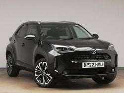 Black Used 2022 Toyota Yaris Hybrid Estate | £21,998 (Fair price)