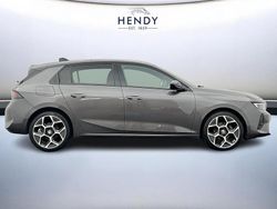Grey Used 2024 Vauxhall Astra Ultimate Hatchback | £19,299 (Fair price)