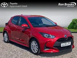 Red Used 2022 Toyota Yaris Hybrid Hatchback | £16,140 (Good price)