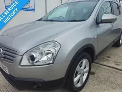 Silver Used 2009 Nissan Qashqai +2 Acenta SUV | £3,795 (Fair price)