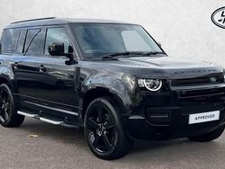 Black Used 2022 Land Rover Defender Dynamic SUV | £53,421 (Fair price)