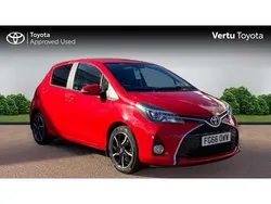 Red Used 2016 Toyota Yaris Design Hatchback | £9,137 (Fair price)