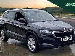 Black Used 2024 Skoda Karoq SE Drive SUV | £21,183 (Good price)