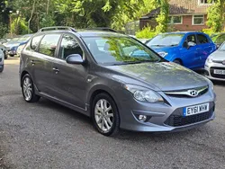 Grey Used 2011 Hyundai i30 Comfort Estate | £5,995 (Expensive)