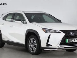 White Used 2022 Lexus UX 300e SUV | £17,900 (Fair price)
