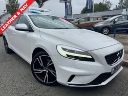 White Used 2019 Volvo V40 R-Design Estate | £12,977 (Fair price)