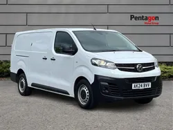 Icy white Used 2024 Vauxhall Vivaro S Van | £16,995 (Fair price)