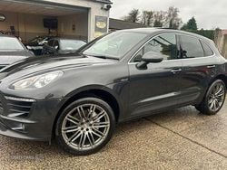 Used 2016 Porsche Macan SUV | £23,995 (Fair price)