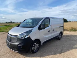 Grey Used 2015 Vauxhall Vivaro Van | £6,495 (Fair price)